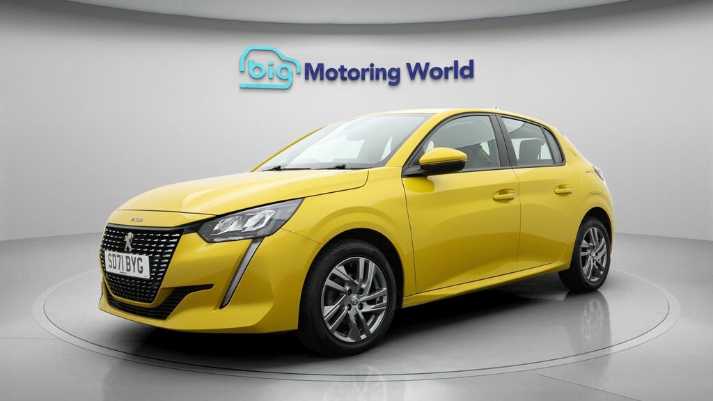 Peugeot 208 Active Premium SD71BYG Yellow #3