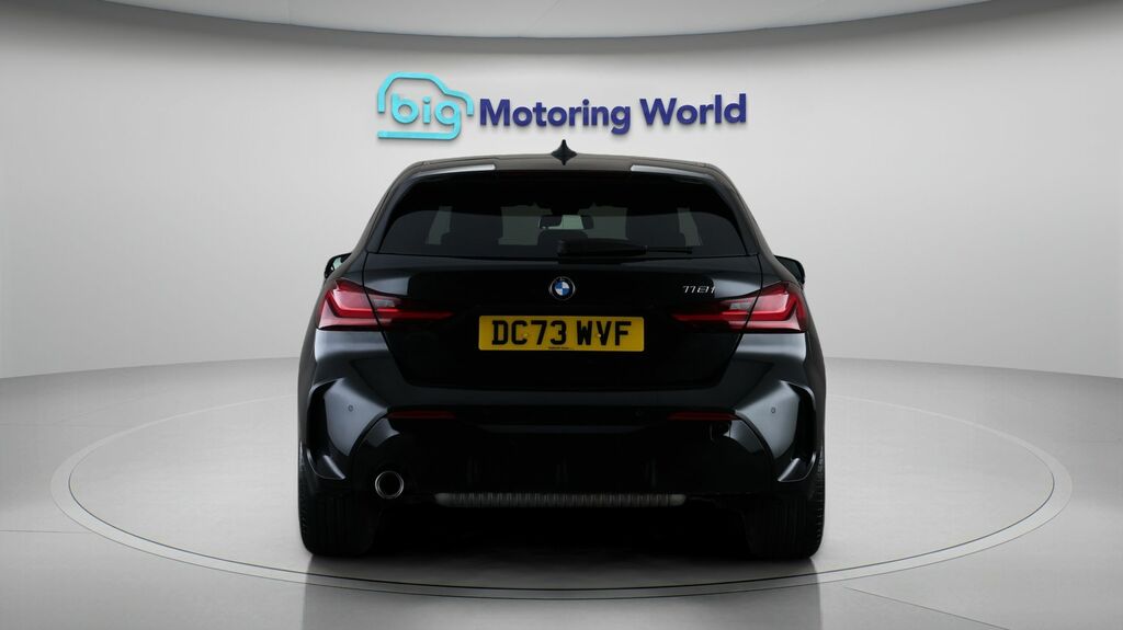 BMW 1 Series M Sport DC73WVF Black #6