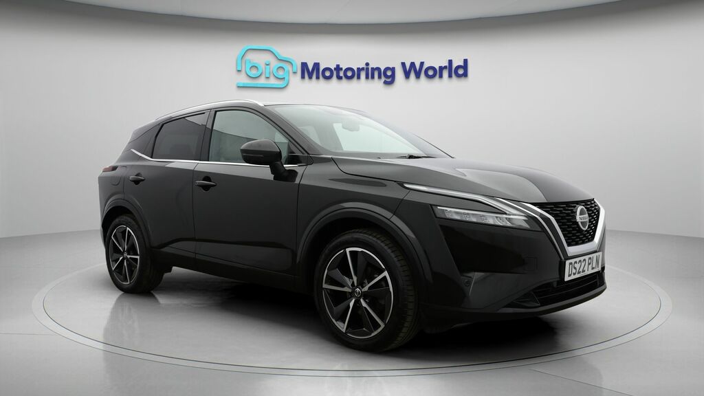 Nissan Qashqai Tekna Black
