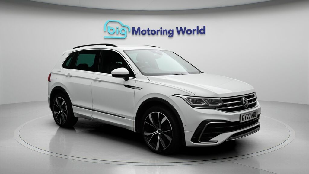 Volkswagen Tiguan R-line White