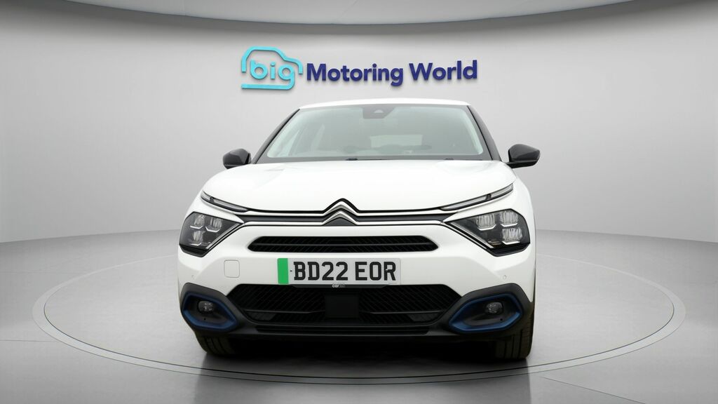 Citroen e-C4 Shine White #2