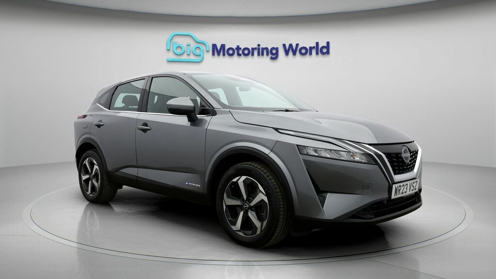 Nissan Qashqai Acenta Premium Grey