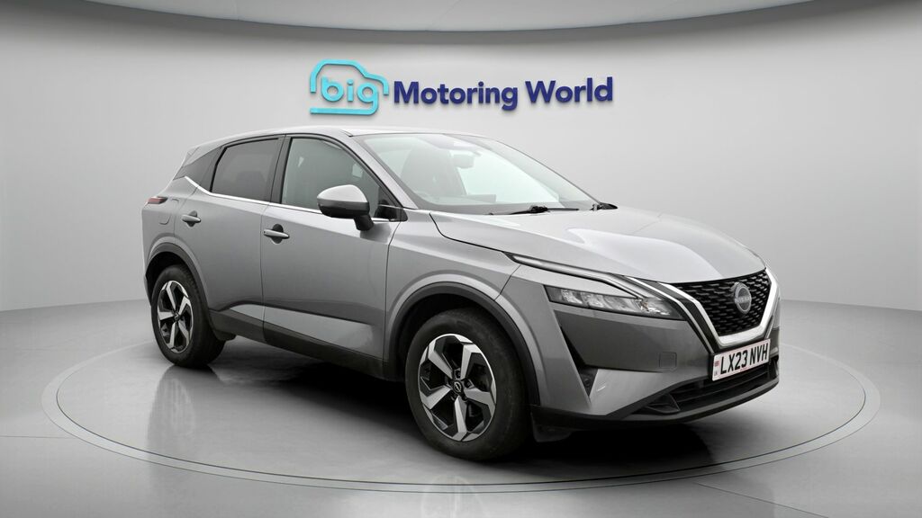 Nissan Qashqai N-connecta LX23NVH Grey