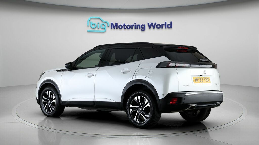 Peugeot 2008 Gt White #5