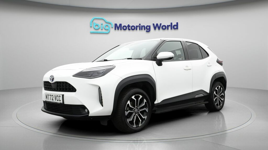 Toyota Yaris Cross Design White #3
