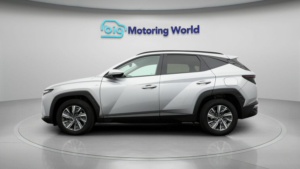Hyundai Tucson Se Connect YE23MWW Silver #4