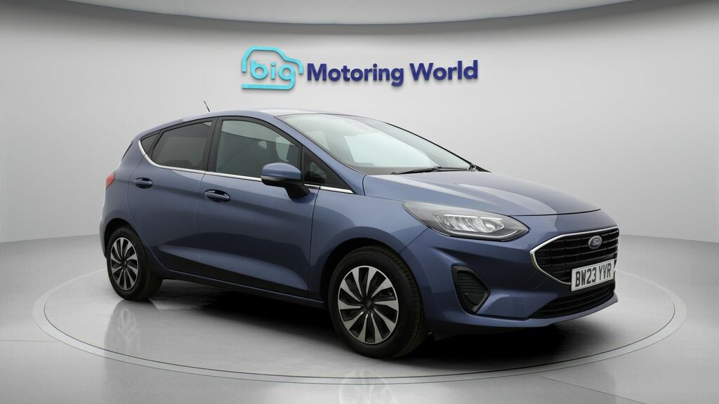Ford Fiesta Titanium Blue
