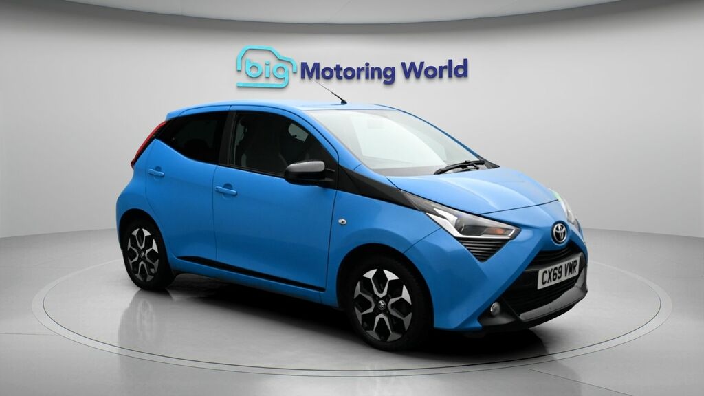 Toyota Aygo X X-trend Blue