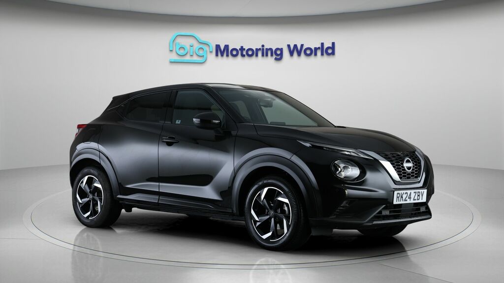 Nissan Juke N-connecta Black