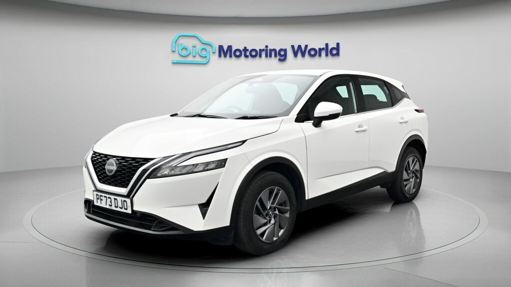 Nissan Qashqai Acenta Premium White #3