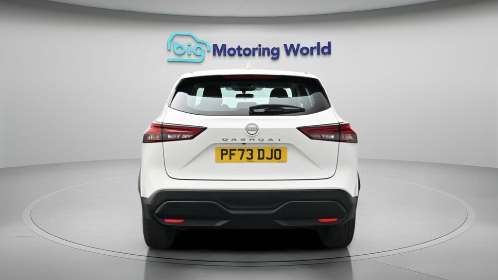 Nissan Qashqai Acenta Premium White #6