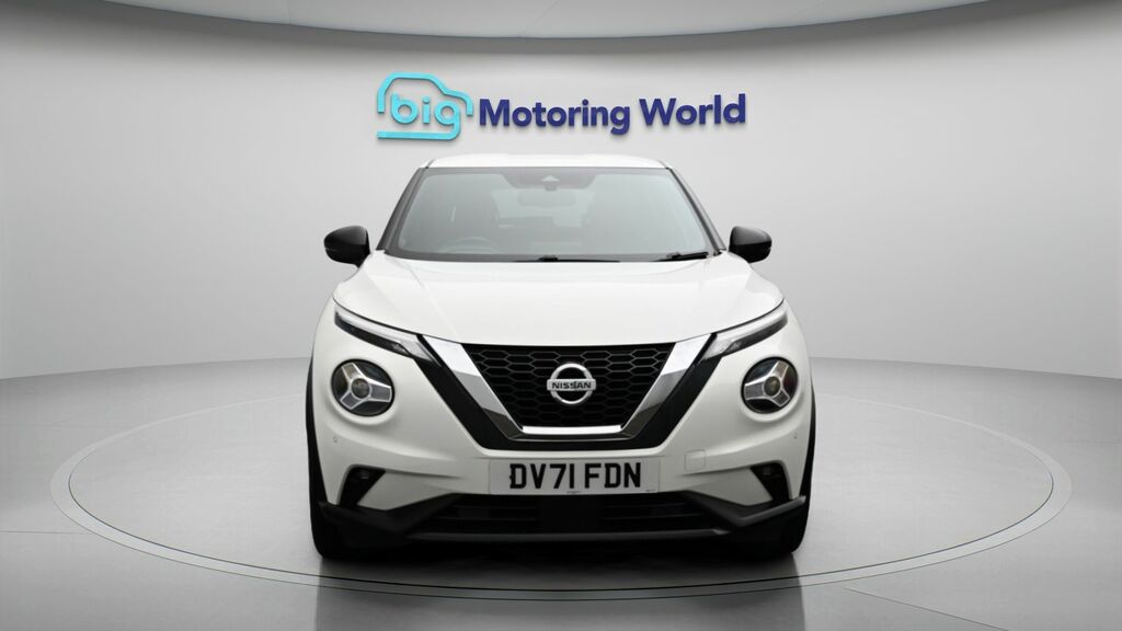 Nissan Juke Tekna White #2