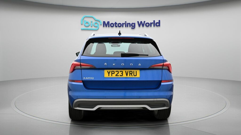 Skoda Kamiq Se L Executive Blue #6