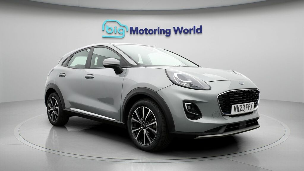 Ford Puma Titanium Silver