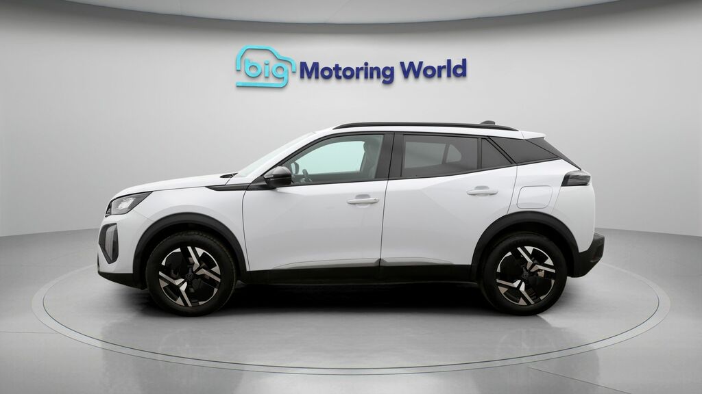 Peugeot 2008 Allure White #4