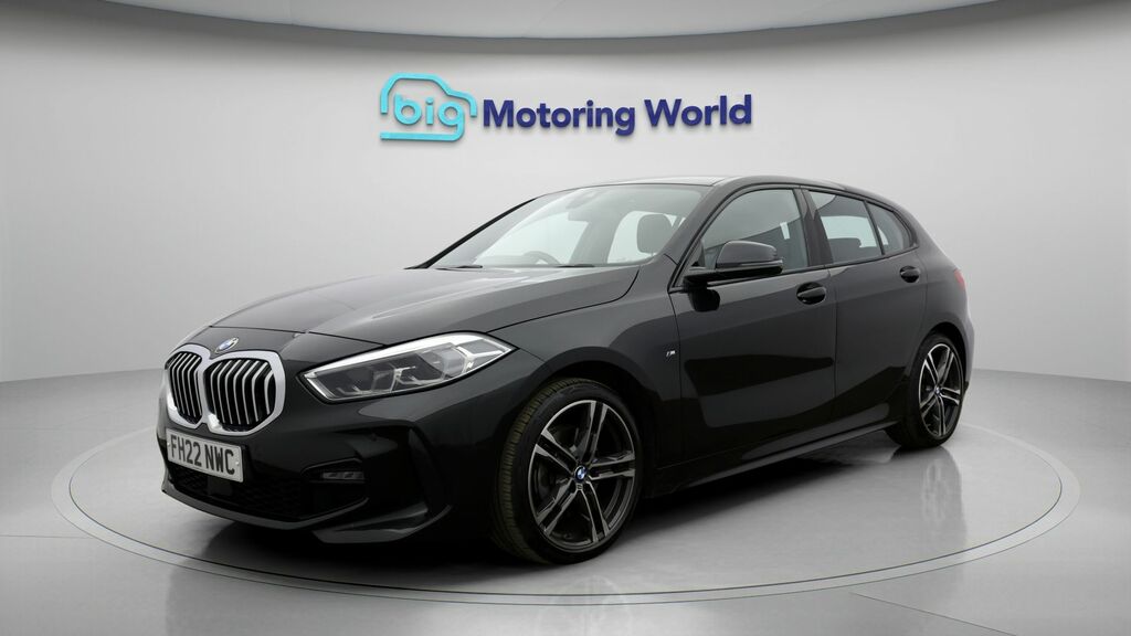 BMW 1 Series M Sport FH22NWC Black #3