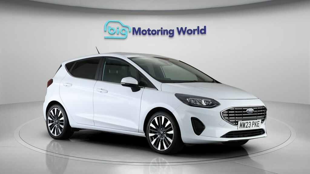 Ford Fiesta Titanium X White