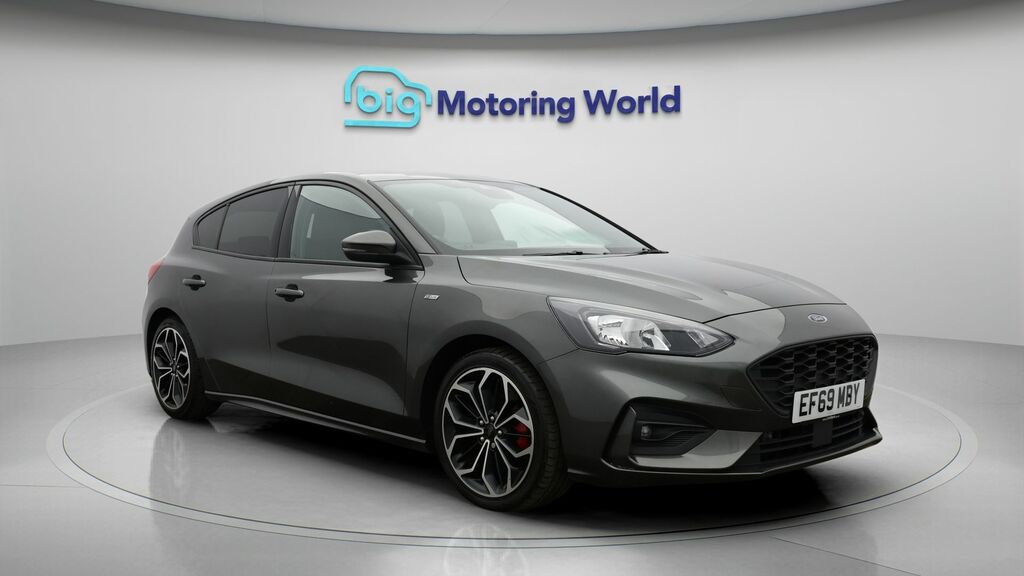 Ford Focus St-line X Grey
