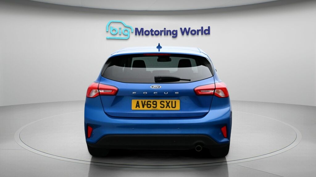 Ford Focus Titanium Blue #6