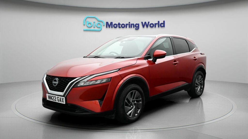 Nissan Qashqai Acenta Premium WM22GAX Red #3