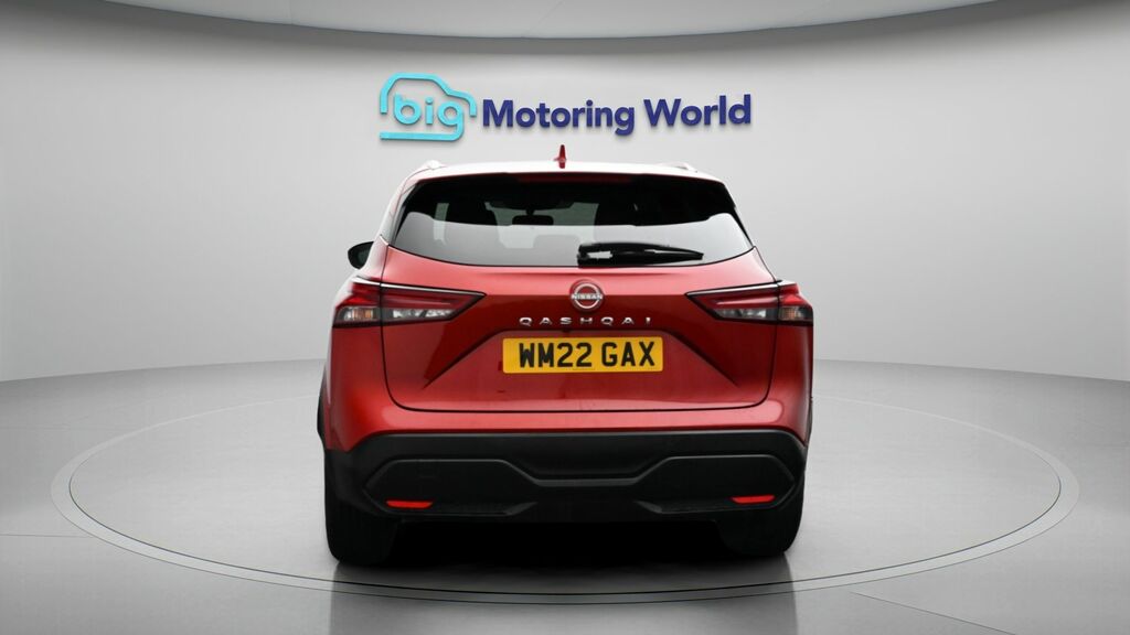 Nissan Qashqai Acenta Premium WM22GAX Red #6