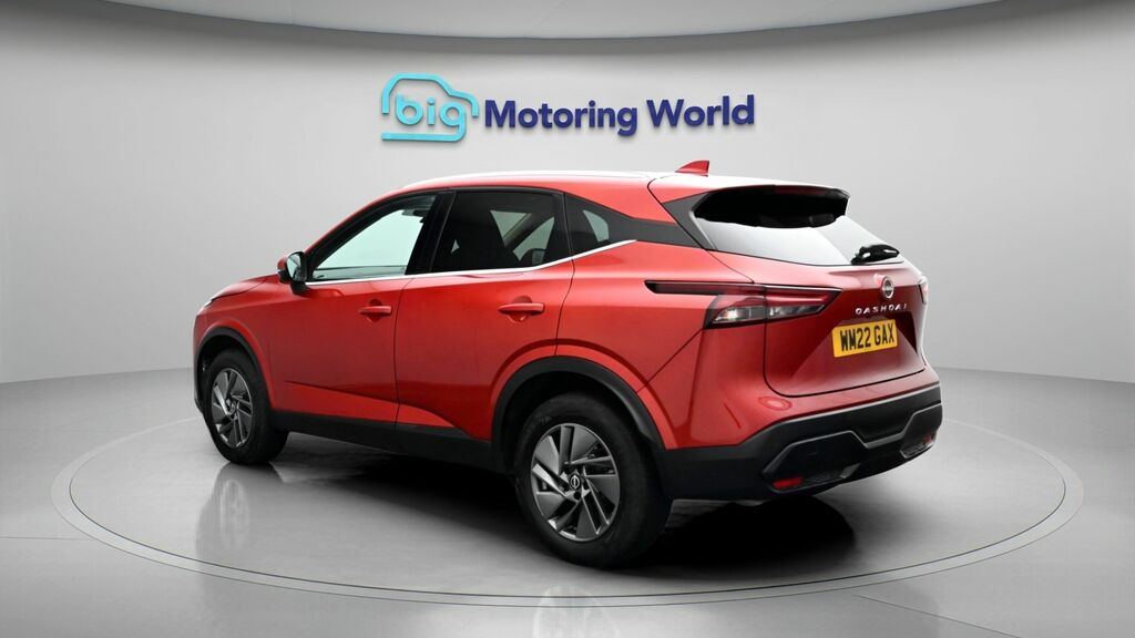 Nissan Qashqai Acenta Premium WM22GAX Red #5