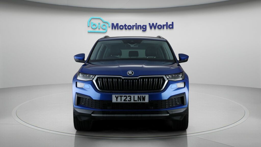Skoda Kodiaq Se L Executive YT23LNW Blue #2