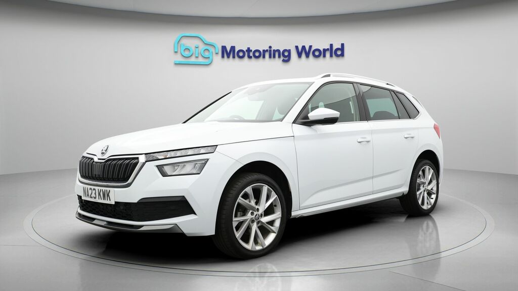 Skoda Kamiq Se L Executive NA23KWK White #3
