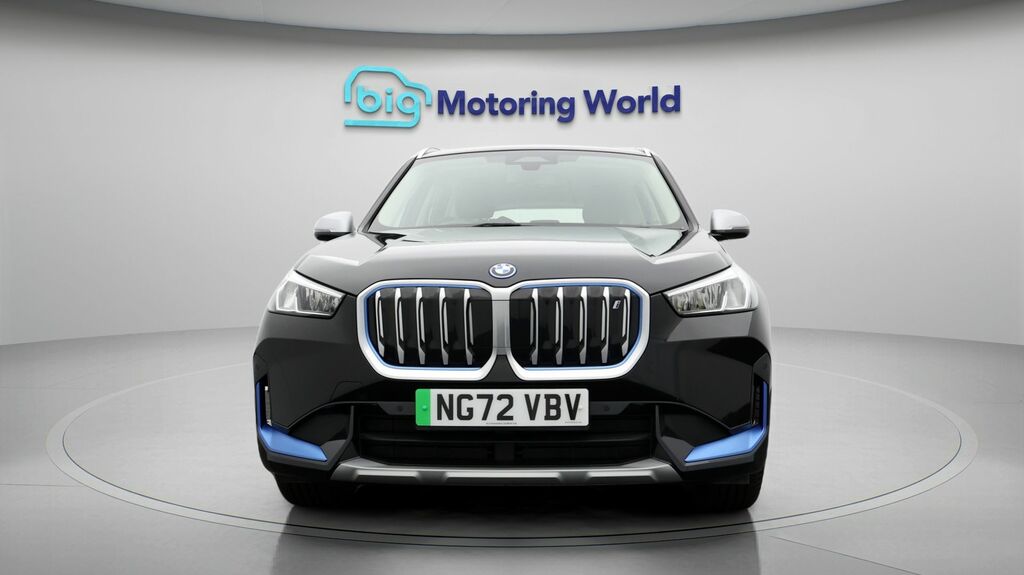 BMW iX1 Xline NG72VBV Black #2