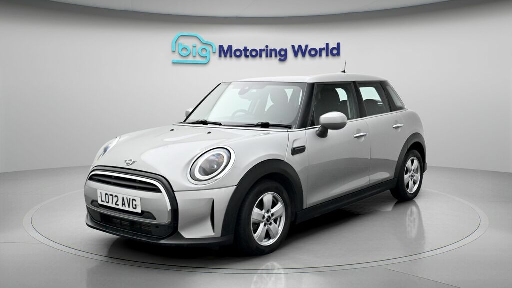 Mini Hatch Cooper Classic LO72AVG Silver #2