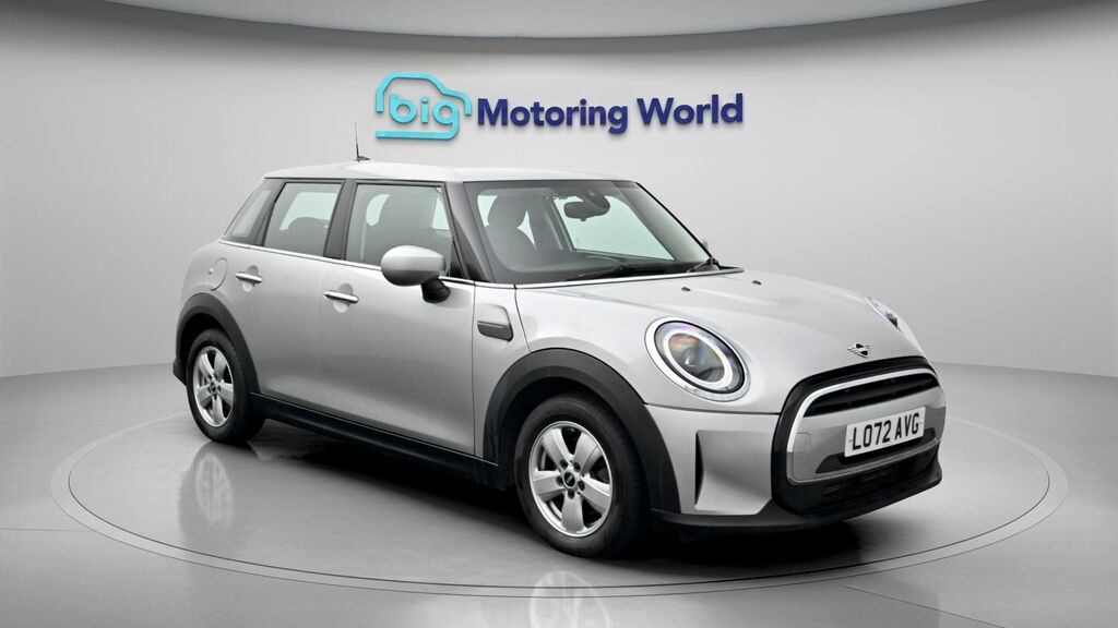 Mini Hatch Cooper Classic Silver