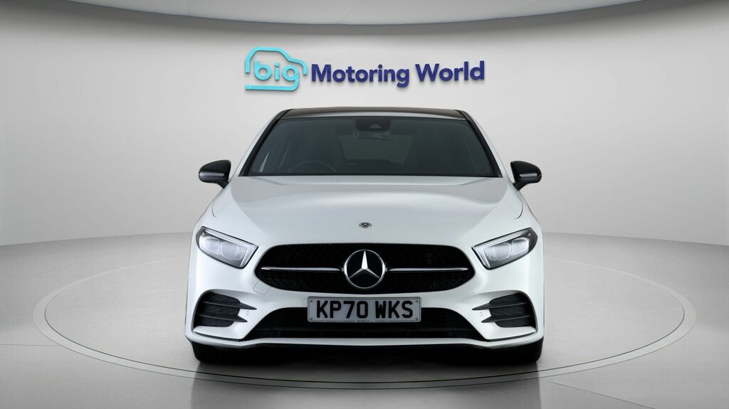 Mercedes-Benz A Class Exclusive Edition KP70WKS White #2