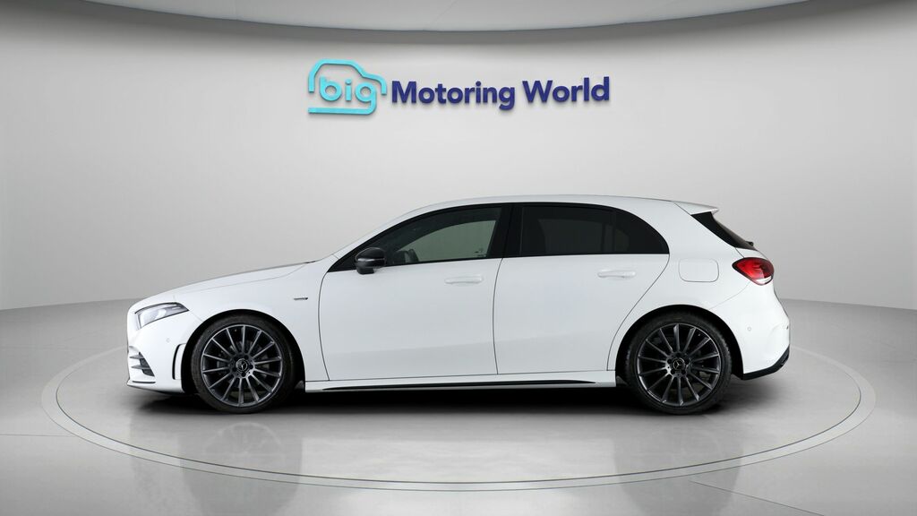 Mercedes-Benz A Class Exclusive Edition KP70WKS White #4