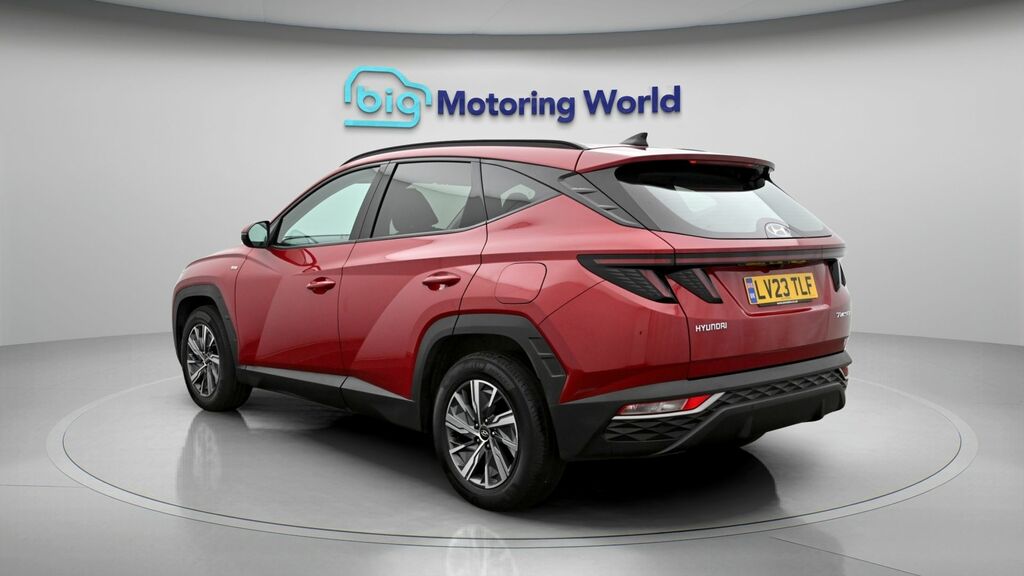 Hyundai Tucson Se Connect LV23TLF Red #5