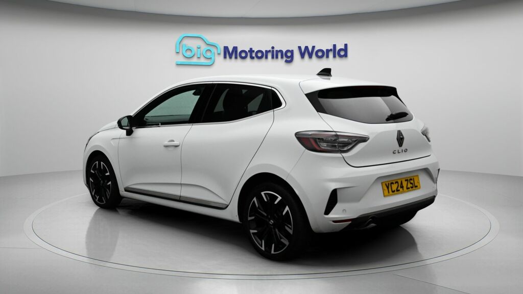 Renault Clio Techno White #5