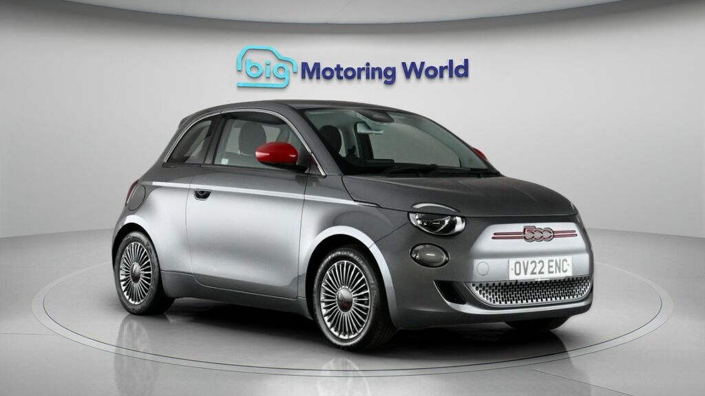 Fiat 500E Red Grey