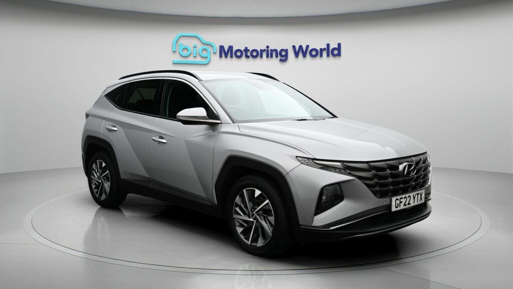 Hyundai Tucson Premium Silver