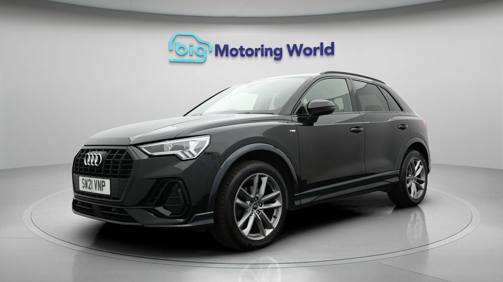 Audi Q3 Black Edition SW21VNP Black #3