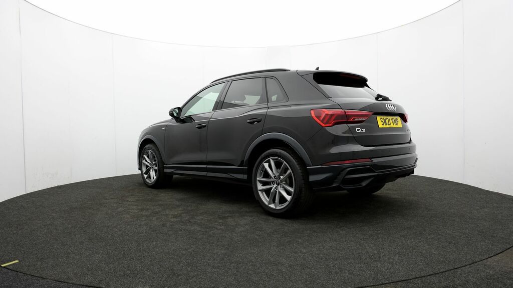 Audi Q3 Black Edition SW21VNP Black #5