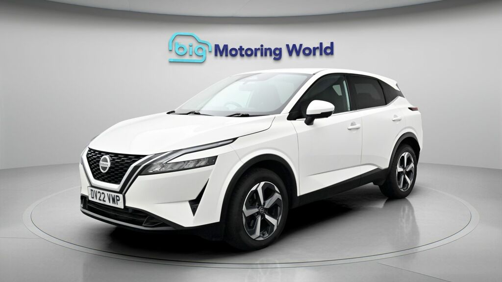 Nissan Qashqai N-connecta DV22VWP White #3