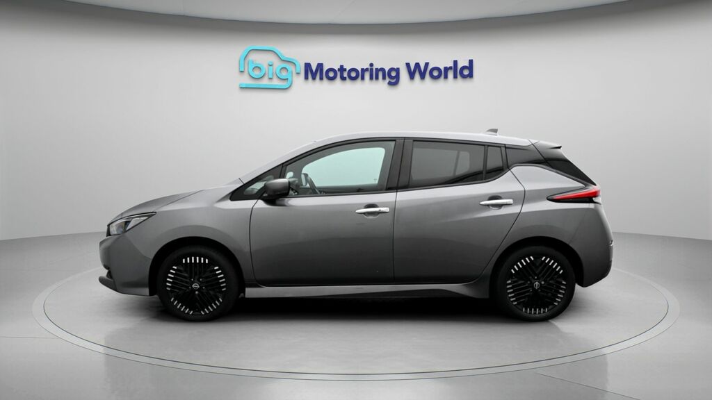 Nissan Leaf E Tekna HF22VJA Grey #4