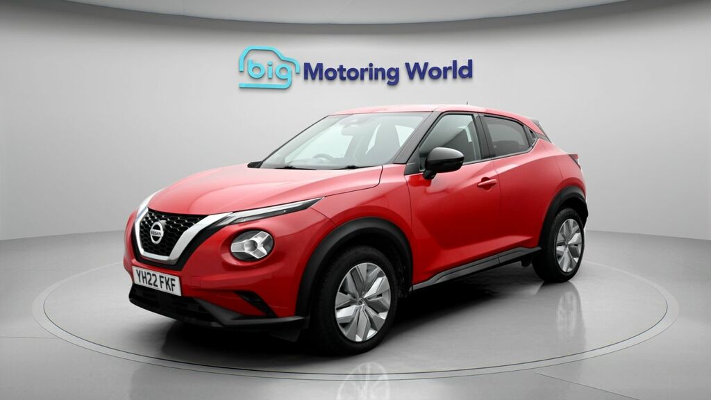 Nissan Juke Acenta Red #3