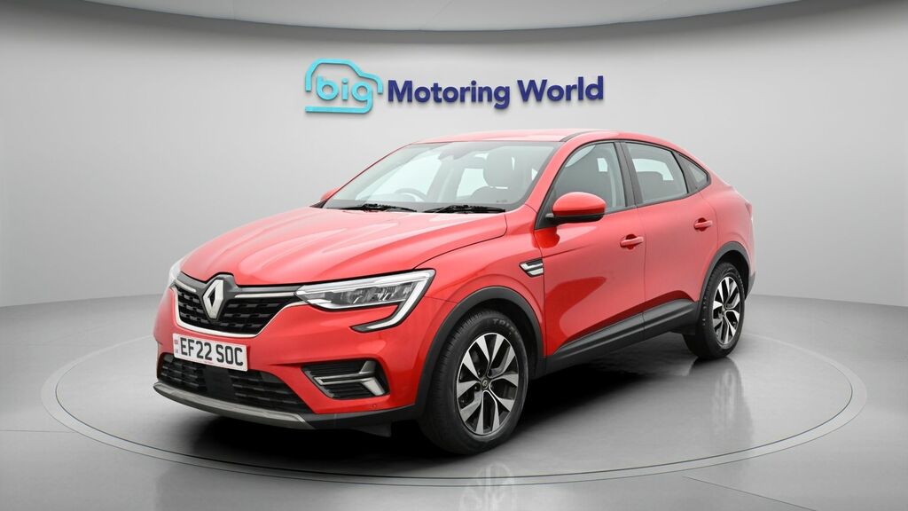 Renault Arkana Iconic Red #3