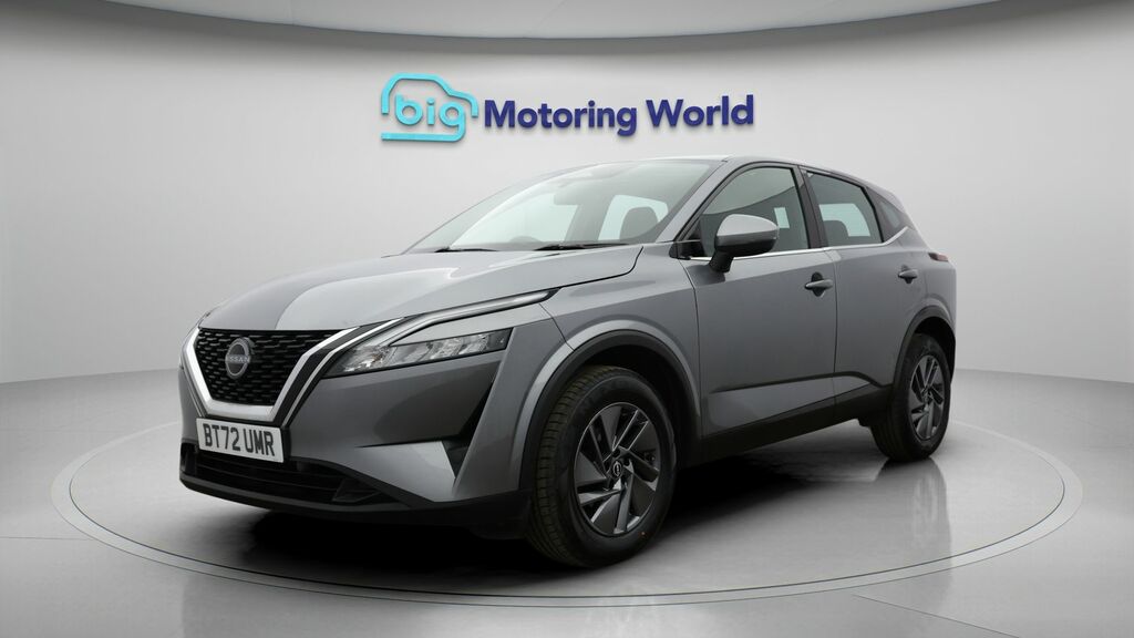 Nissan Qashqai Acenta Premium BT72UMR Grey #3