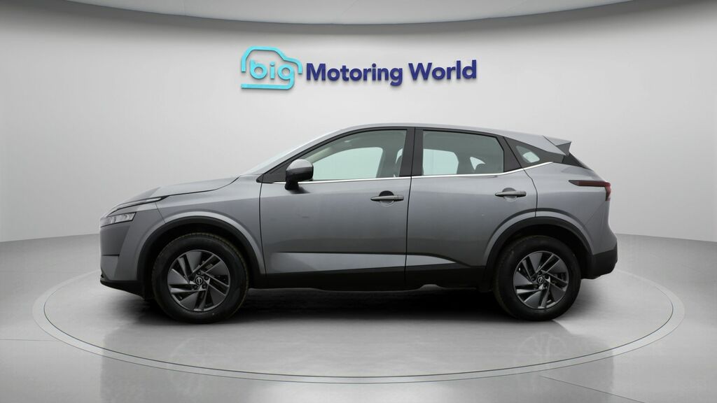 Nissan Qashqai Acenta Premium BT72UMR Grey #4