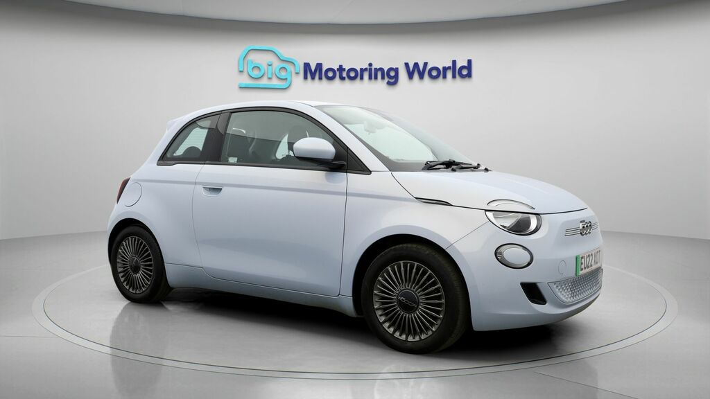 Fiat 500E Icon Blue