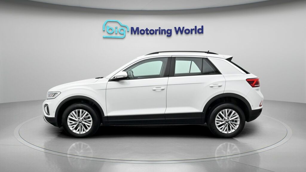 Volkswagen T-Roc Life White #4