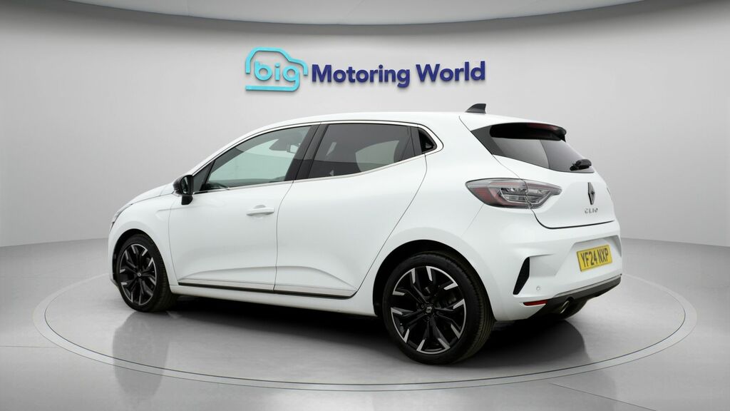 Renault Clio Techno White #5