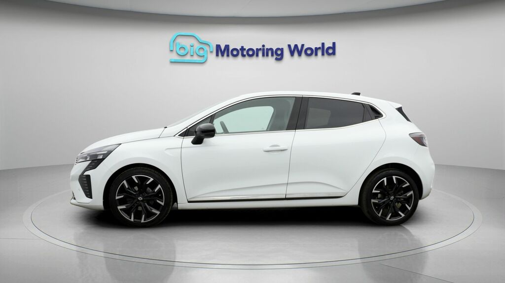 Renault Clio Techno White #4
