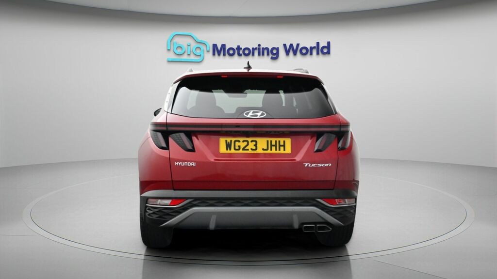 Hyundai Tucson Premium Red #6